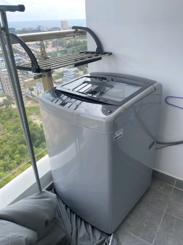 Condo room for rent in Sihanouk ville on 12th floor