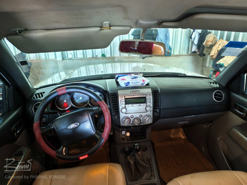 Ford 08 លក់10.000