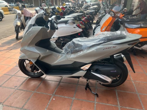 HONDA PCX សេរី2026