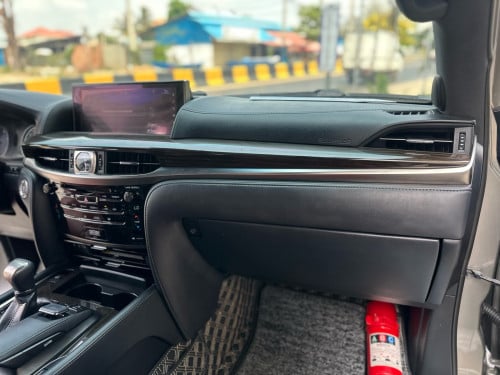 Lexus LX 570 2018 Super Sport Spec Arab ទិញថ្មី