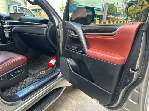 Lexus LX 570 2018 Super Sport Spec Arab ទិញថ្មី