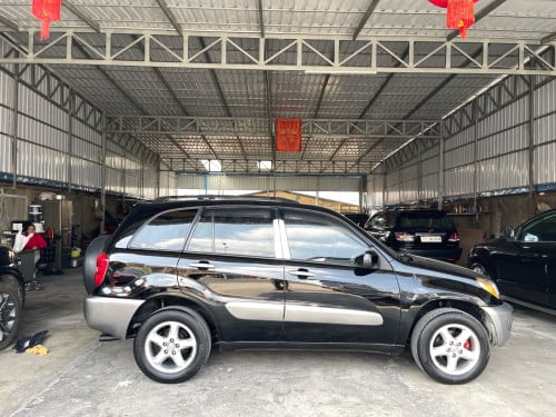 RAV 4 ឆ្នាំ 2001 ឡានស្អាត គ្រឿងក្នុងថ្មី មិនបុកមិនប៉ះ មុខក្រោយស្អាត