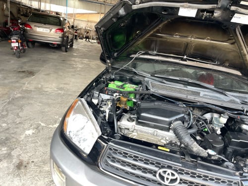 RAV 4 ឆ្នាំ 2001 ឡានស្អាត គ្រឿងក្នុងថ្មី មិនបុកមិនប៉ះ មុខក្រោយស្អាត