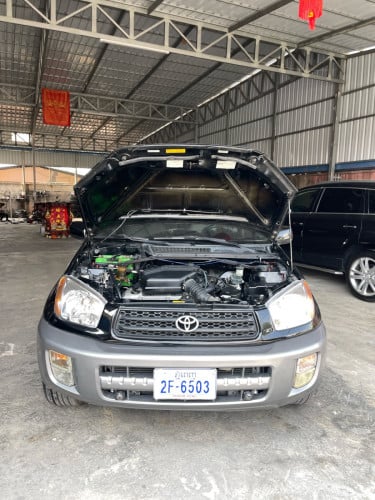 RAV 4 ឆ្នាំ 2001 ឡានស្អាត គ្រឿងក្នុងថ្មី មិនបុកមិនប៉ះ មុខក្រោយស្អាត