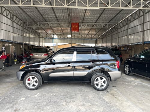 RAV 4 ឆ្នាំ 2001 ឡានស្អាត គ្រឿងក្នុងថ្មី មិនបុកមិនប៉ះ មុខក្រោយស្អាត