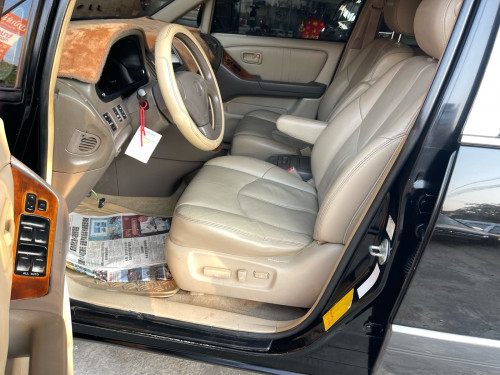 RX 300 ឆ្នាំ 1999 ឡានស្អាត គ្រឿងក្នុងថ្មី មិនបុកមិនប៉ះ មុខក្រោយស្អាត