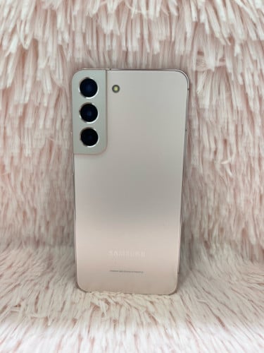 SAMSUNG GALAXY S22