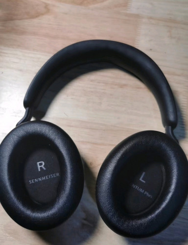 SENNHEISER ACCENTUM PLUS
