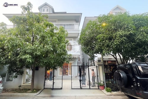 Twin Villa for rent at Borey Phnom Penh Thmei -R437