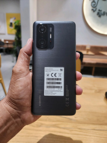 Xiaomi 11T 8g/128g Global(វៃដូរបាន)👉$135