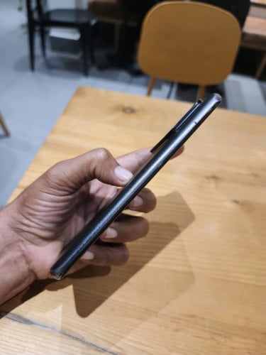 Xiaomi 11Ultra 8g/256g_CH(វៃដូរបាន)👉$175