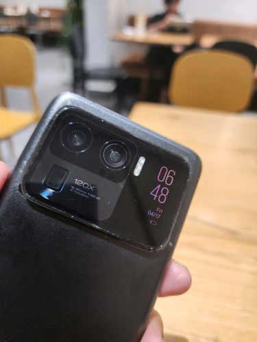 Xiaomi 11Ultra 8g/256g_CH(វៃដូរបាន)👉$175