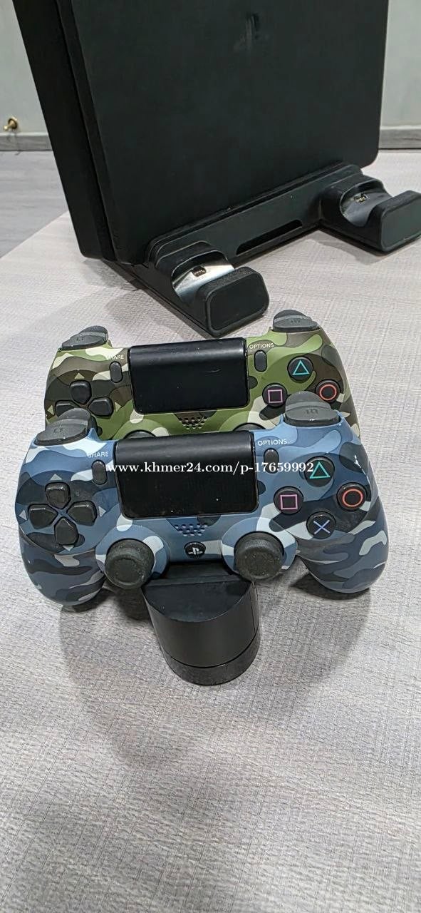 Sell ps4 slim SSD Samsung 500G JB two original controller.