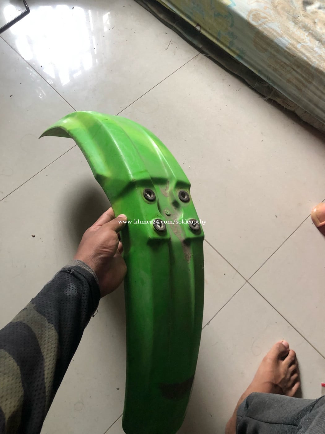 កាត់តាប៊ូមុខklx250