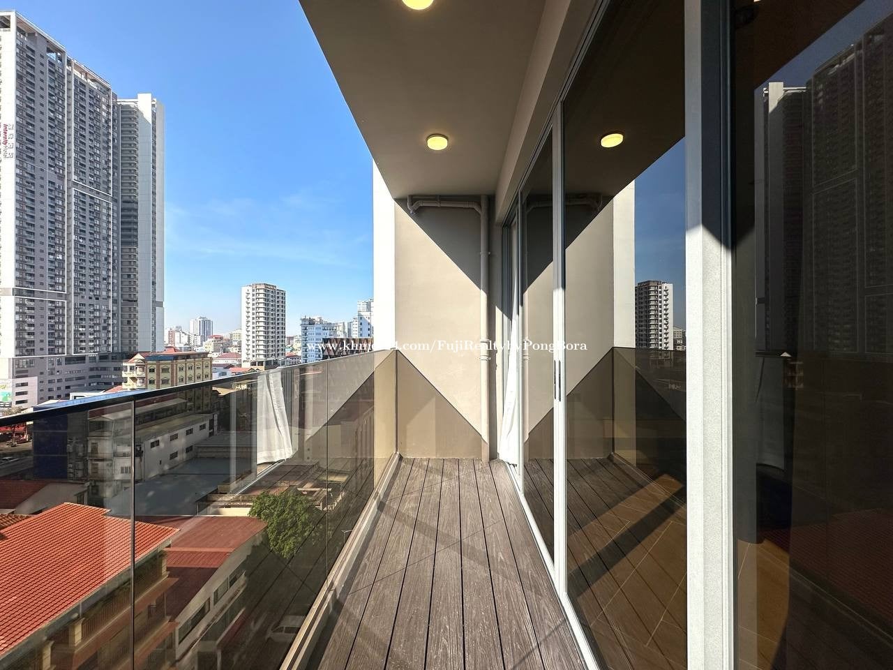 2Bedrooms Time square 5 bkk1 for ren