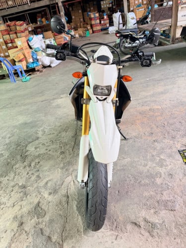 ចង់ដូរសារី