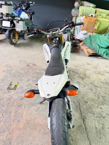 ចង់ដូរសារី