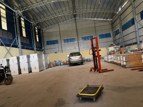 ឃ្លាំងសម្រាប់ជួលនៅសែនសុខ