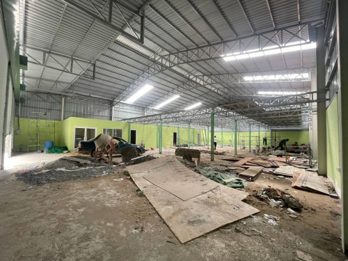 ឃ្លាំងសំរាប់ជួលនៅសែនសុខ