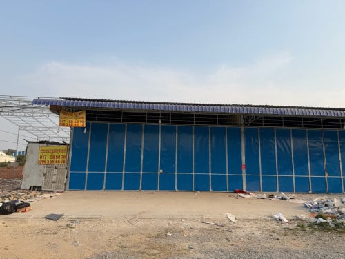 ឃ្លាំង 10x20m សម្រាប់ជួល ជិតឈូកមាស