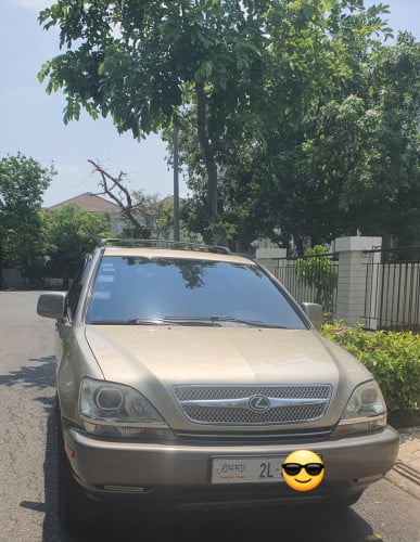លក់រថយន្ត Lexus  RX 300