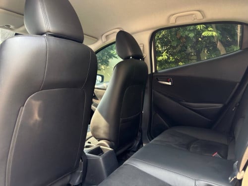 🔥Mazda2 2025Fullកាន់💰7500$💸ដកឡានភ្លាមបង់រំលស់ជាមួយឃ្លាំងផ្ទាល់