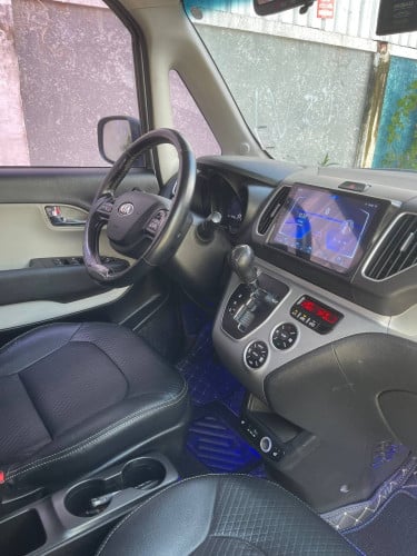 2014 Kia Ray full options $450 (កុងត្រា3ខែឡើង)
