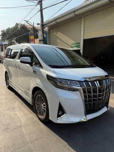 2018TOYOTA ALPHARD HYBRID EXECUTIVE LOUNGE IN STOCK FOR SALE FROM JAPAN