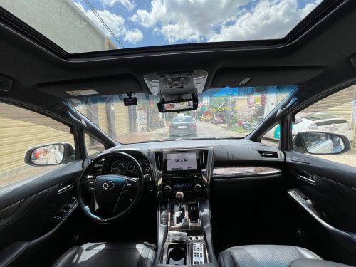 2018TOYOTA ALPHARD HYBRID EXECUTIVE LOUNGE IN STOCK FOR SALE FROM JAPAN