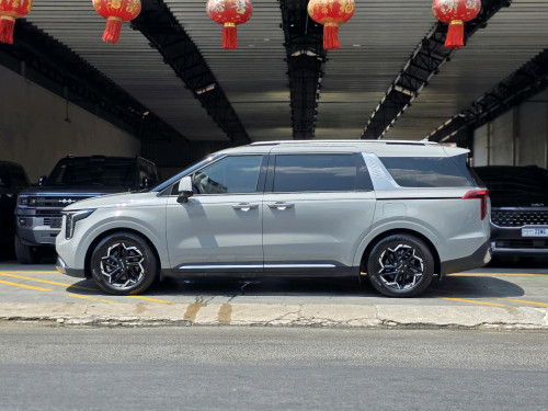 2025 KIA CARNIVAL នៅធានាពេញពីក្រុមហ៊ុន​ ទេីបប្រេីបាន11395គីឡូប៉ុណ្ណោះ