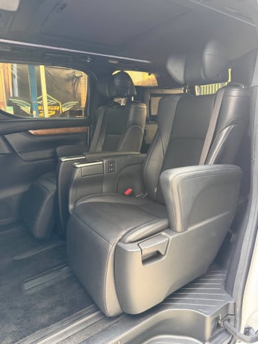 Alphard 2017 up 2024  spec Russia ឆ្វេងសុីន full option