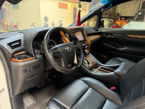Alphard 2017 up 2024  spec Russia ឆ្វេងសុីន full option