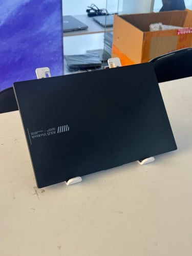 Asus Vivobook Go14 used