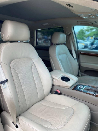 Audi Q7 មានត្រឹម​ 5500$ ដកឡានជិះភ្លាម