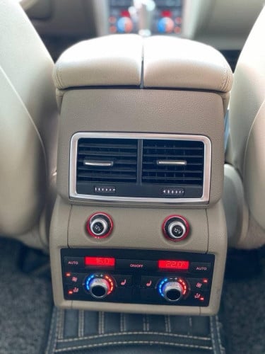 Audi Q7 មានត្រឹម​ 5500$ ដកឡានជិះភ្លាម