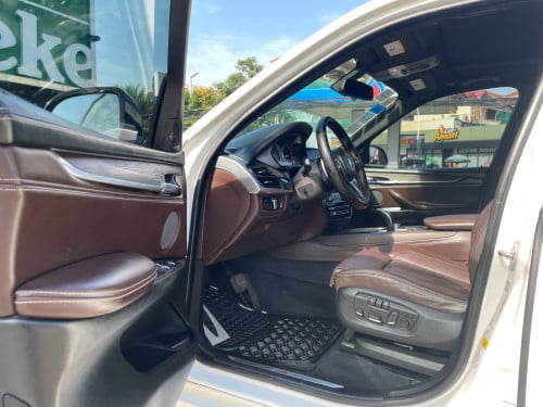 BMW X5 2014 sDrive 35i Full option