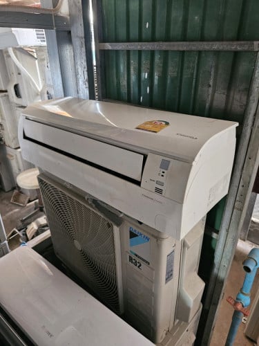 Daikin 1hp inverter 020
