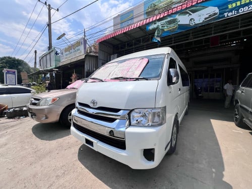 Hiace 2013 អូតូសាំង តំលៃ25500$ លក់លាងឃ្លាំង