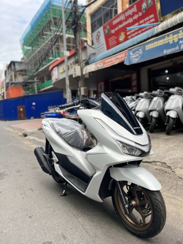 Honda PCX 2025 New