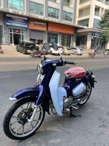 Honda Super Cub 2021