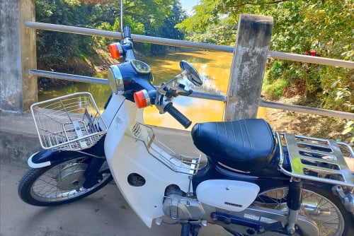 Honda Supercub C90