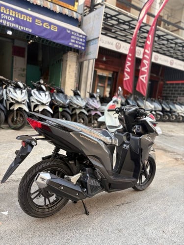 Honda Vario 2024 key