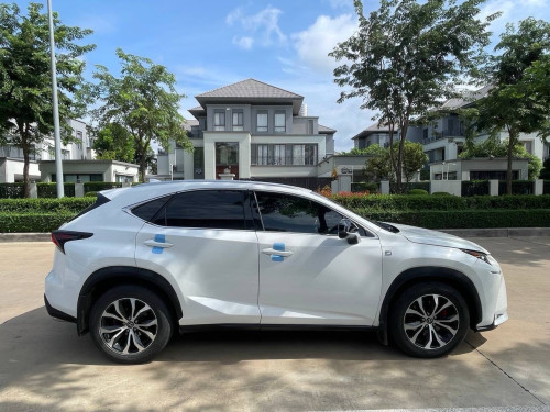 Lexus NX200T for rent