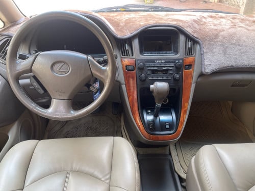 Lexus RX300 សកាម៉ៃ 1999 ប៉ុង1