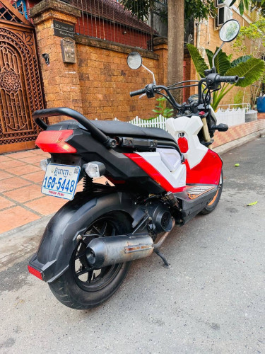 LKK ZOOMER 390$ , 110cc , 2017 , Singapore have lD card