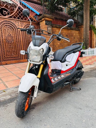 LKK ZOOMER 390$ , 110cc , 2017 , Singapore have lD card