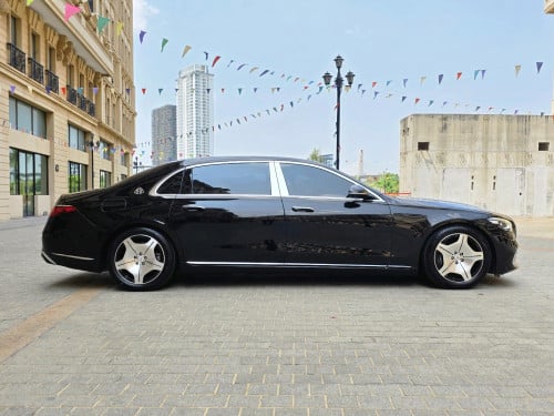Maybach S480 2022