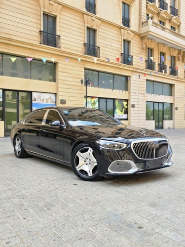 Maybach S480 2022
