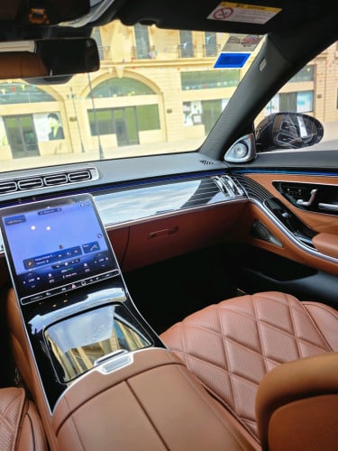 Maybach S480 2022