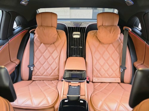Maybach S480 2022